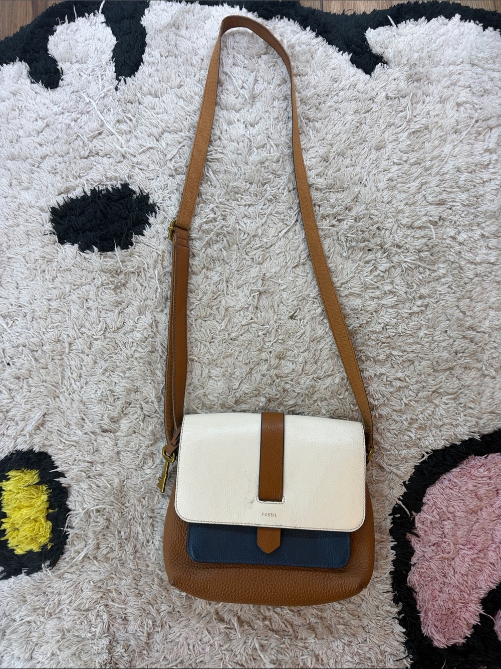 Fossil Tri-Tone Leather Crossbody in Cream, Brown & Navy